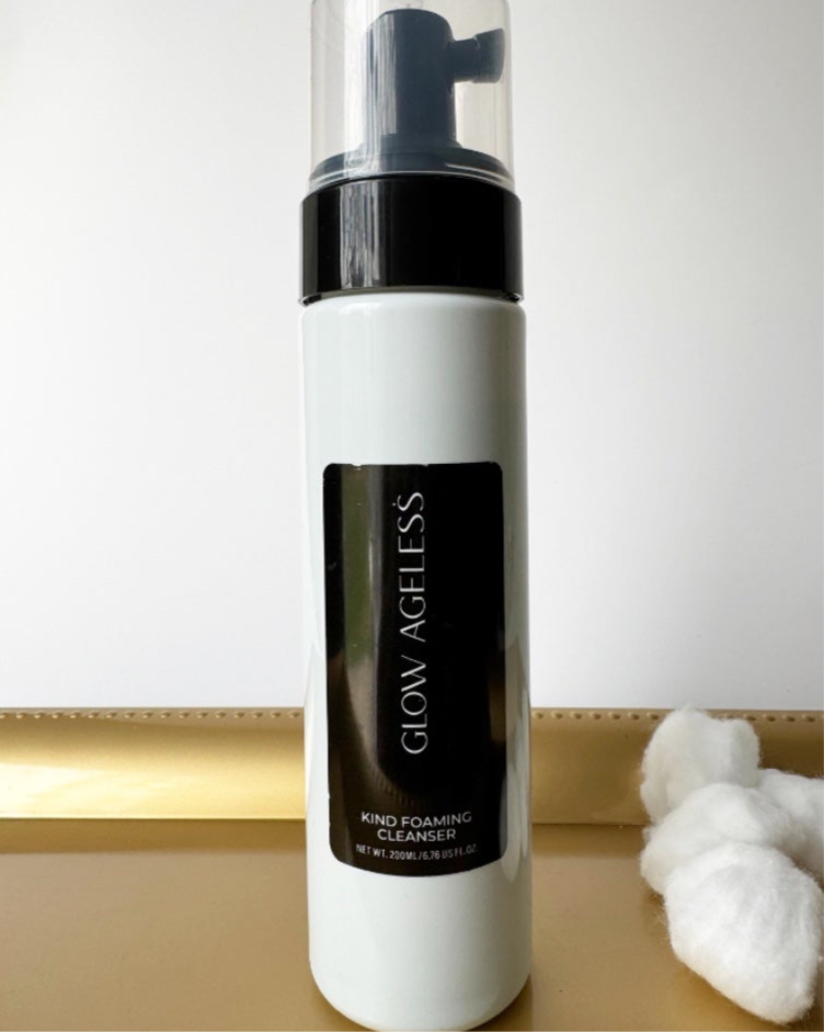 GLOW AGELESS KIND FOAMING CLEANSER